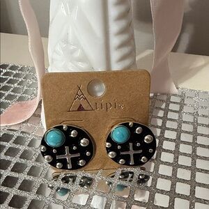 Tipi Black and Turquoise Earrings